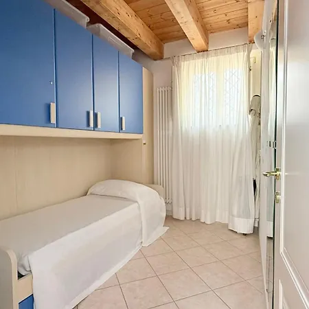 S170 - Sirolo, Delizioso Trilocale Con Corte Sirolo