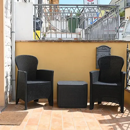 Apartman S170 - Sirolo, Delizioso Trilocale Con Corte